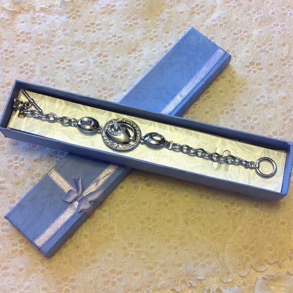 Vintage New Clear Crystal Charm Silver Plated Bangle Bracelet - Picture 7 of 7